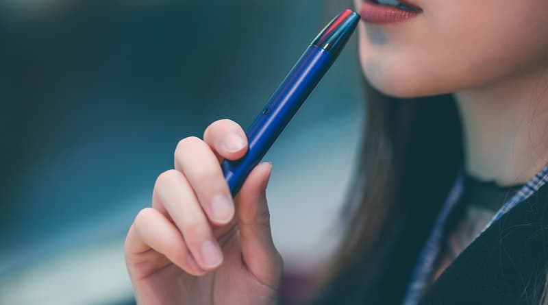 What to Know When Switching to Vaping