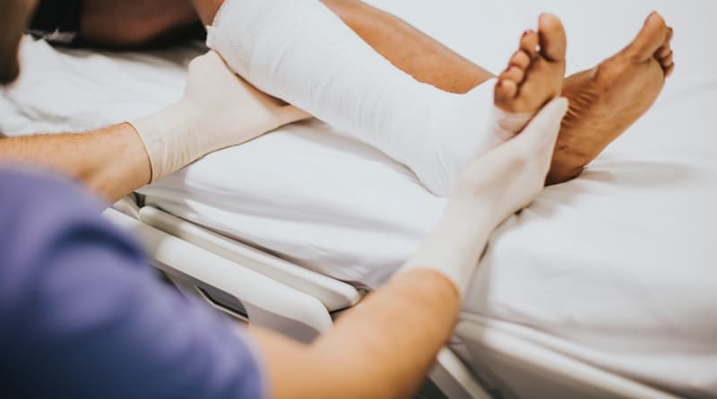 4 Secrets to Getting Back on Your Feet Fast After an Injury