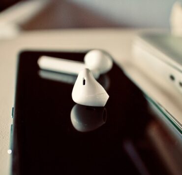 What are the Safest Earbuds for Children?