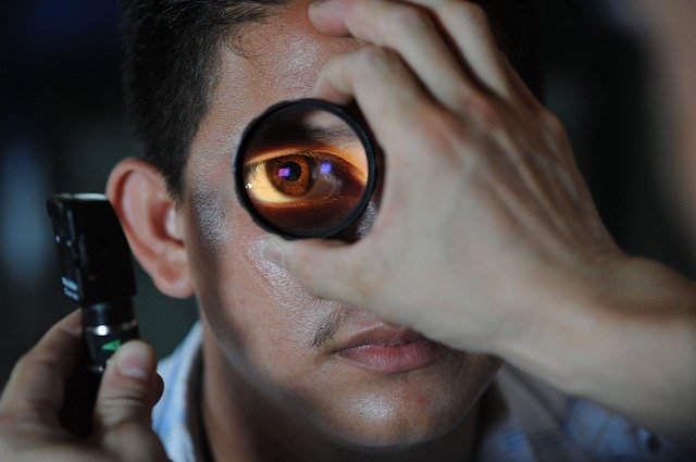 the-different-types-of-eye-doctors-and-what-they-do