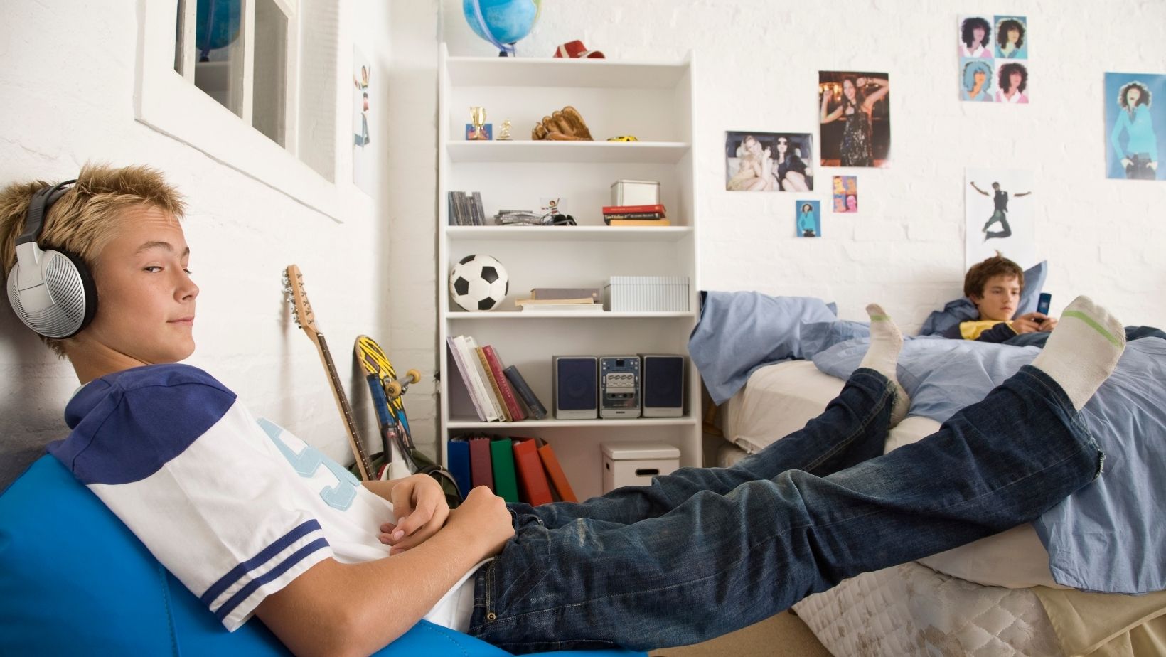 How to make your bedroom more cozy and create a relaxing atmosphere