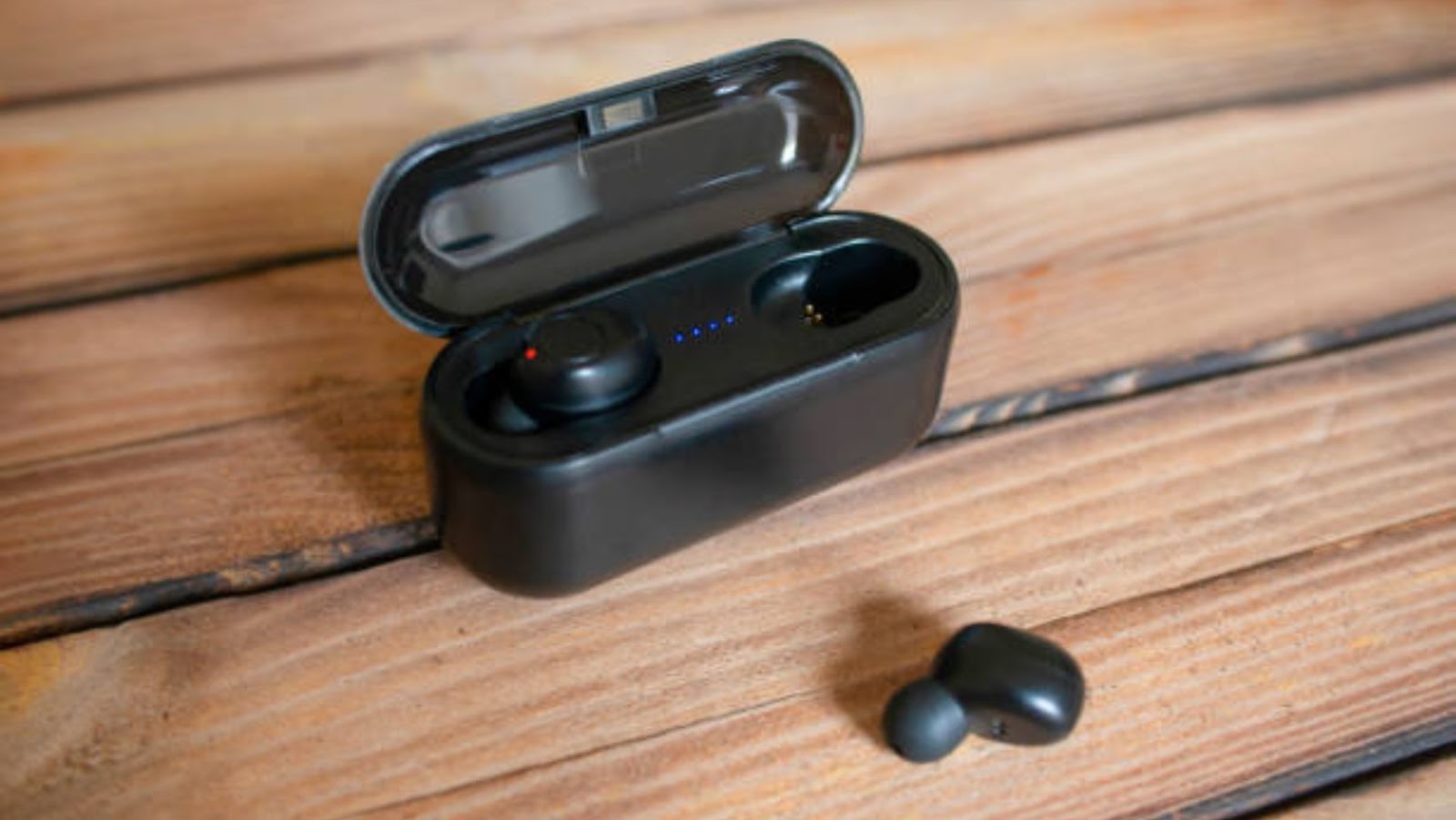 Get Ready to Unleash Your Inner Superhero with The Batman-Style Wireless  Bluetooth Earbuds