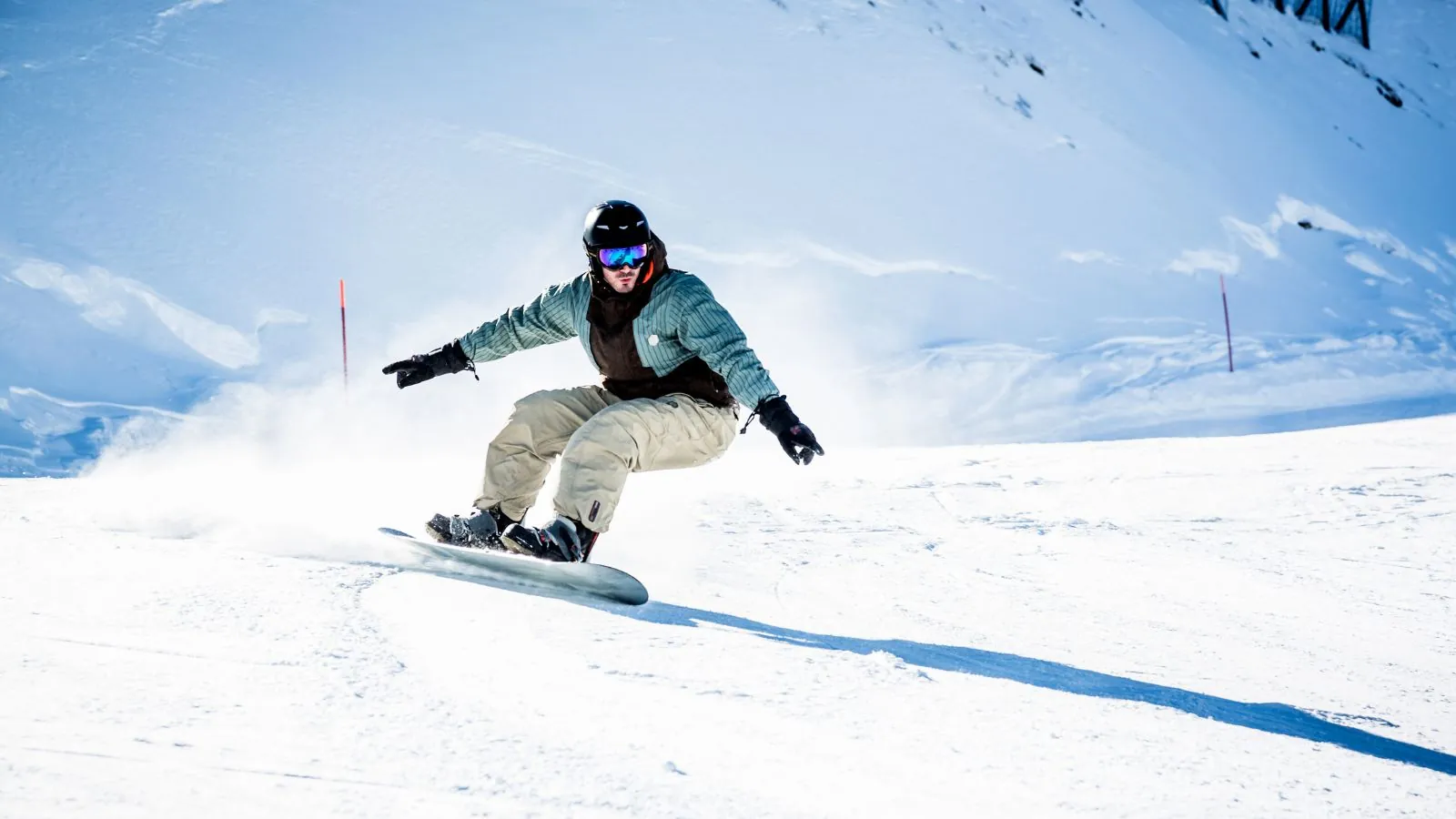 Master Snowboarding Skills at Home with Snow Rider 3D Classroom 6X